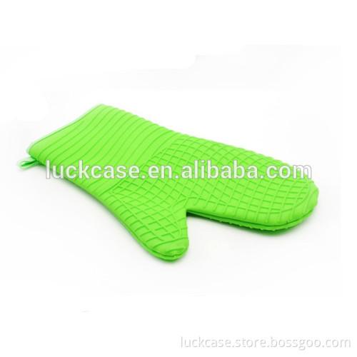 2017 fashionable print logo BPA free heat resistant silicone oven mitt kitchen silicone glove